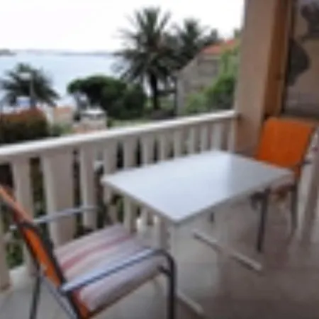 Seafront Pretner Διαμέρισμα