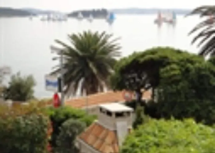 Seafront Pretner Apartman Orebić